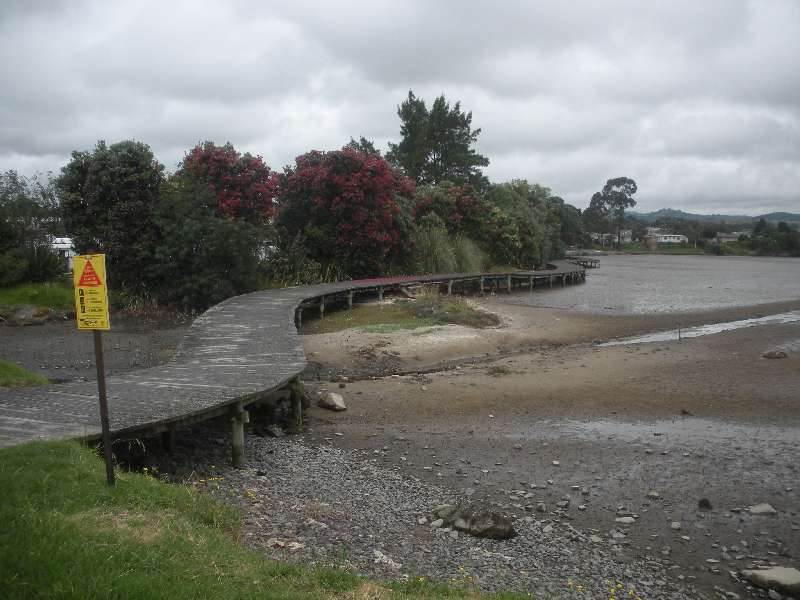 du-nz140.jpg