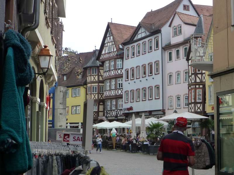 main098.jpg