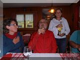 der Iva-Schnaps wird degustiert